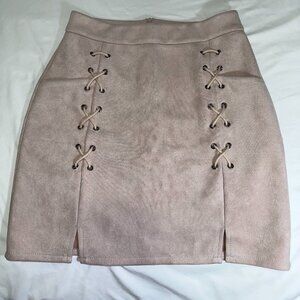 NWT Faux Pink Suede Skirt *Medium*